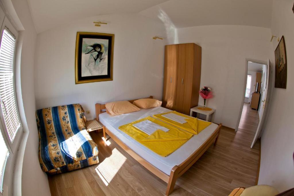 Bonus Lägenhet Budva